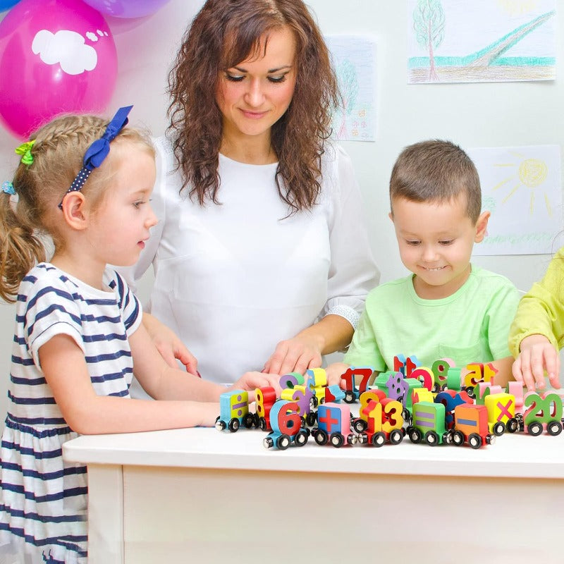 shoraminimalist Educational Wooden Magnetic 1–10 Number Train – Learn Through Play