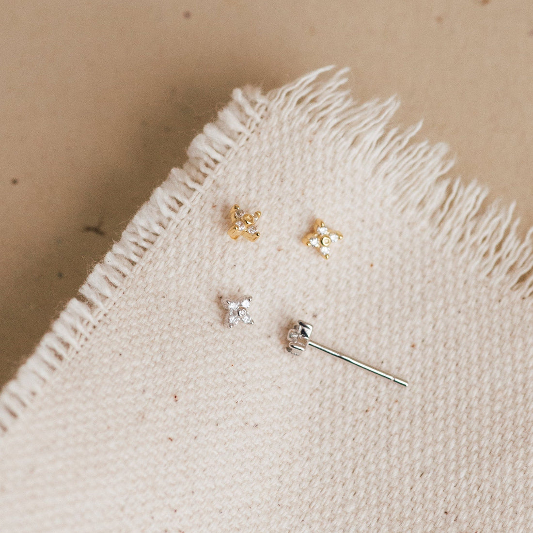 Hera Flower Studs