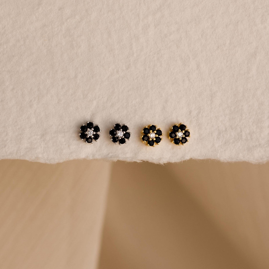 Onyx Flower Studs